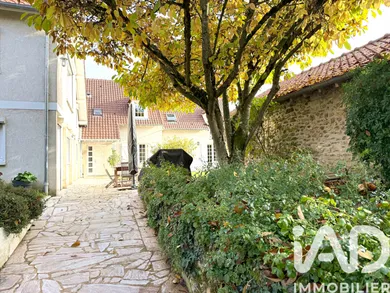 House in Montfort-l'Amaury (78490)