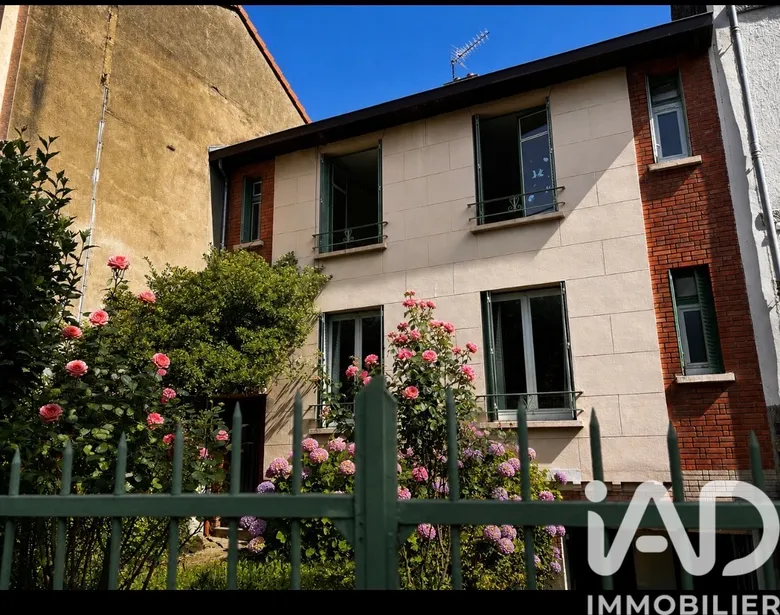 Immeuble 144 m² · à Clermont-Ferrand · 144 m² · 336 000 €
