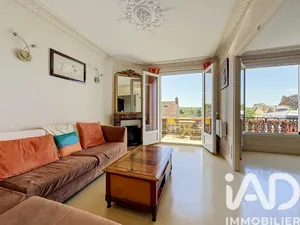 Maison à Vaux-sur-Seine (78740)