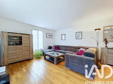 Appartement à Émerainville (77184)