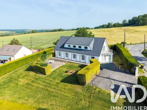 Maison d'architecte à Ussy-sur-Marne (77260)