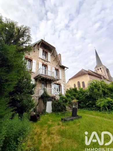 House in Saint-Pierre-lès-Nemours (77140)