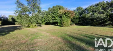 Terrain à bâtir à Nouaillé-Maupertuis (86340)
