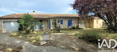 Maison traditionnelle à Nouaillé-Maupertuis (86340)