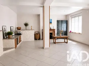 House in Sainville (28700)