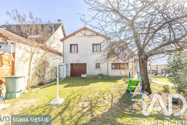 Maison 7 pièces 186 m² · à Savigny-sur-Orge · 186 m² · 395 000 €