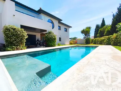 Traditional house in Sainte-Marie-la-Mer (66470)