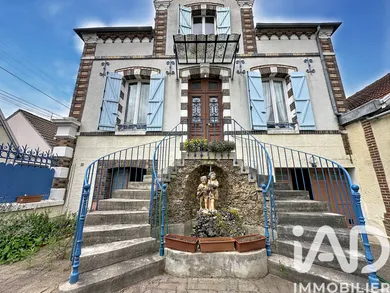 Maison de ville à Sens (89100)