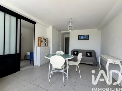 Appartement à La Rochelle (17000)