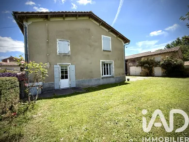 Maison à Brioux-sur-Boutonne (79170)