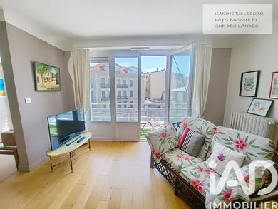Apartment in Biarritz (64200)