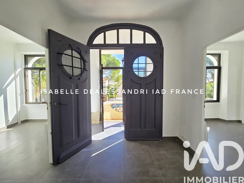 Appartement 4 pièces 78 m² · à Saint-Cyr-sur-Mer · 78 m² · 549 000 €