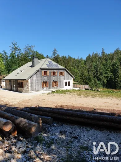 Maison de campagne à Foncine-le-Haut (39460)