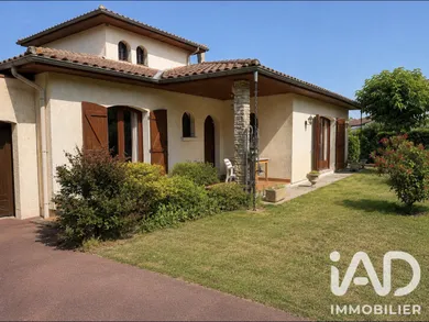 Maison traditionnelle à Lanton (33138)