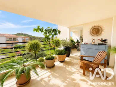 Apartment in Saint-Raphaël (83700)