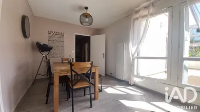 Duplex à Champs-sur-Marne (77420)