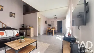 Duplex à Champs-sur-Marne (77420)