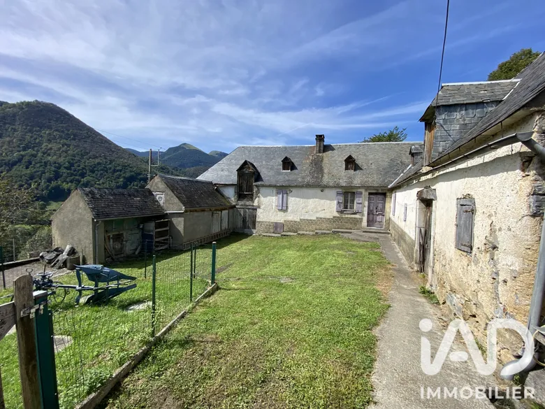 Maison 5 pièces 144 m² · à Laborde · 144 m² · 125 000 €