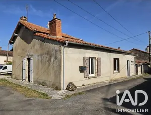 Maison de village à Usson du Poitou (86350)