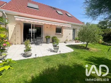 House in Lisses (91090)