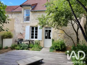 Maison de ville à VARENNES-VAUZELLES (58640)