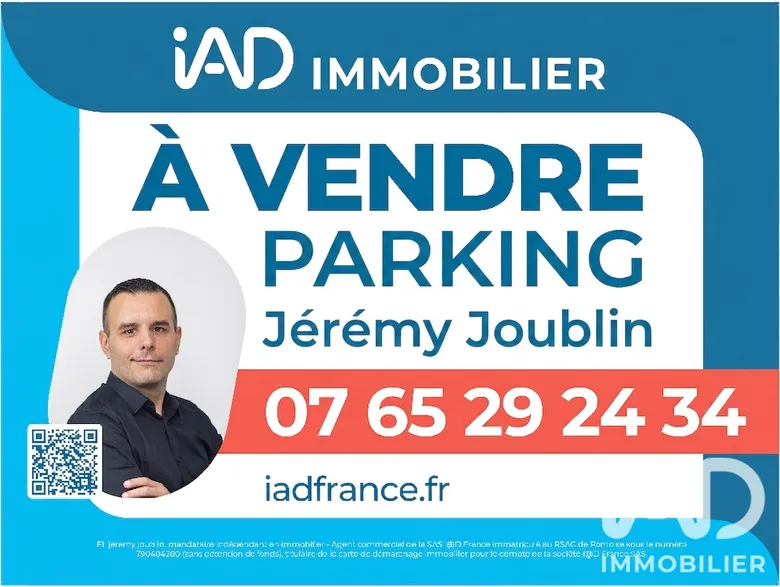 Parking 17 m² · à Jouy-le-Moutier · 16,5 m² · 11 500 €