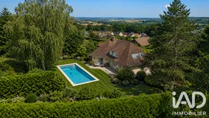 Domaine à Orgeval (78630)