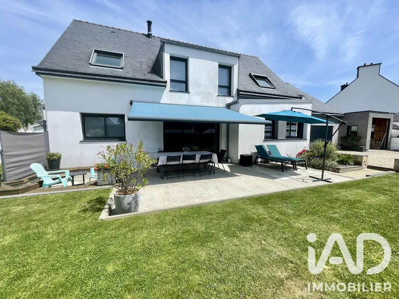 Maison 9 pièces 168 m² · à Locoal-Mendon · 168 m² · 510 000 €