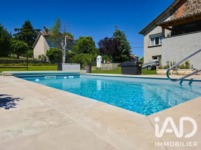 Maison 5 pièces 140 m² · à Maurs · 140 m² · 388 500 €