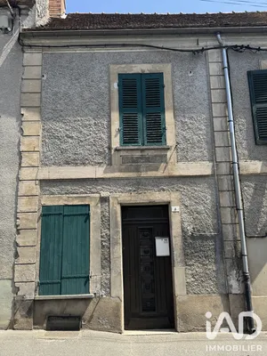 Maison à Lorrez-le-Bocage-Préaux (77710)