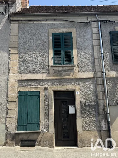 Maison à Lorrez-le-Bocage-Préaux (77710)