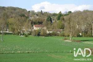 Terrain à bâtir à Nanteau-sur-Lunain (77710)