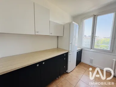 Apartment in Beaugency (45190)