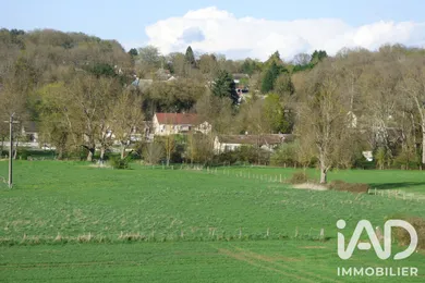 Terrain à bâtir à Nanteau-sur-Lunain (77710)