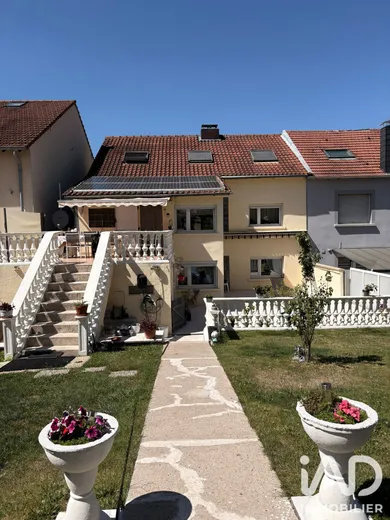 Maison traditionnelle à Freyming-Merlebach (57800)
