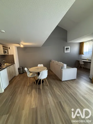 Apartment in Aix en Provence (13090)