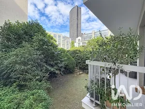 Apartment in Paris (75014)