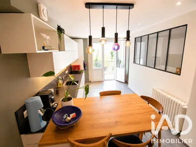 Townhouse in Niort (79000)