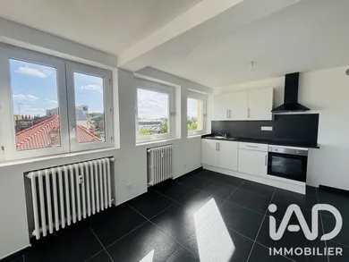 Apartment in Marcq-en-Barœul (59700)