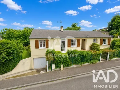 Maison à Mantes-la-Ville (78711)