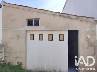Garage à Saint-Gilles-Croix-de-Vie (85800)