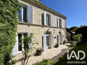 Maison à Castres-Gironde (33640)