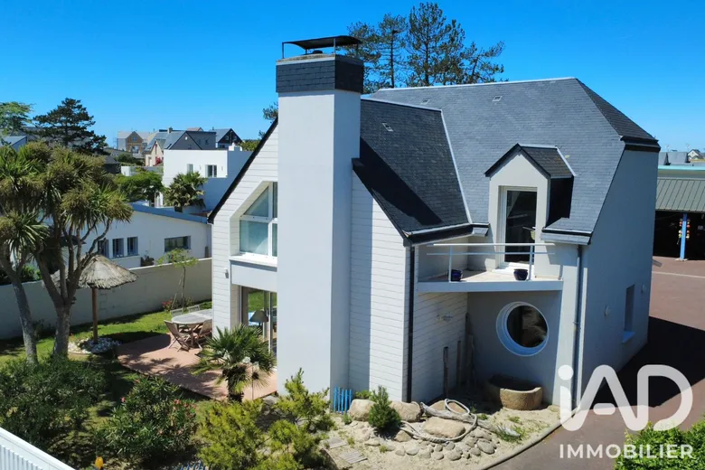Maison 7 pièces 205 m² · à Agon-Coutainville · 205 m² · 880 000 €