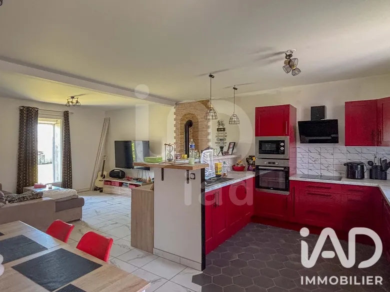 Maison 7 pièces 143 m² · à Huriel · 143 m² · 159 000 €