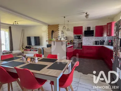 House in Huriel (03380)