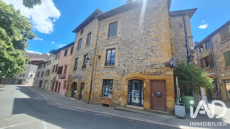 Appartement 3 pièces 71 m² · à L'Arbresle · 70,7 m² · 195 000 €