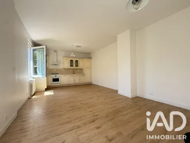 Traditional house in Athis-Mons (91200)