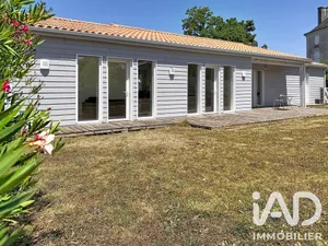 Townhouse in Chauray (79180)