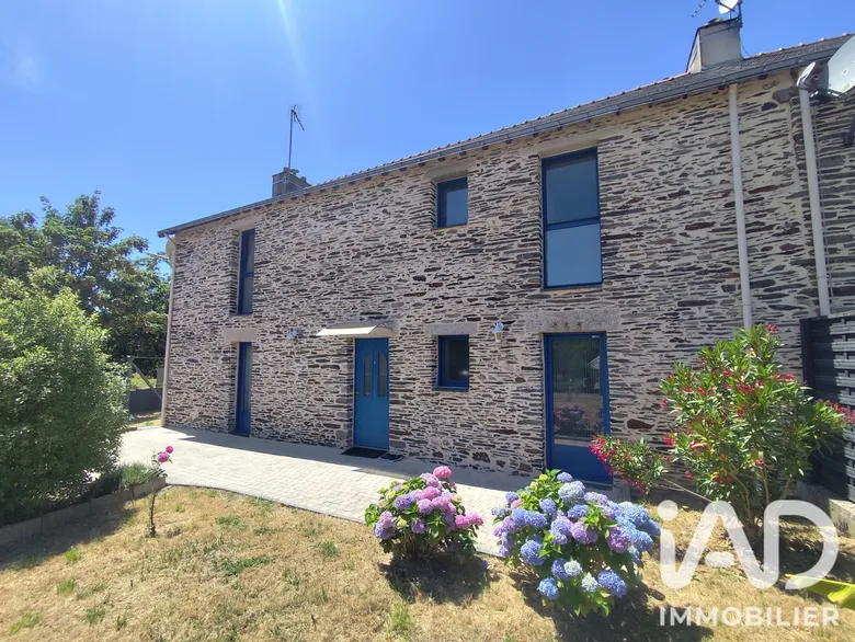 Maison 7 pièces 149 m² · à Sainte-Marie · 149 m² · 290 000 €