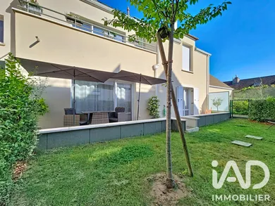Appartement à Périgny (94520)